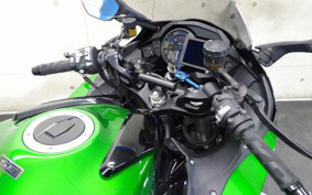 KAWASAKI NINJA H2 SX SE 2020 ZXT02A