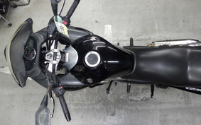 SUZUKI GSR250S 2013
