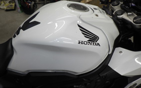 HONDA CBR650R 2023 RH03