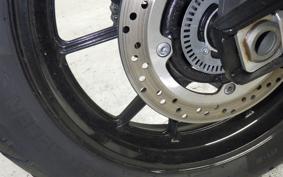 SUZUKI Vｽﾄﾛｰﾑ1000A 2014 VU51A