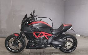DUCATI DUCATI  DIAVEL  CARBON G105JA