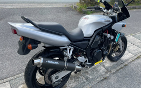YAMAHA FZ400 1997 4YR
