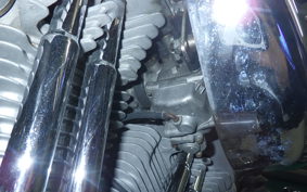 HARLEY XLH883 HUGGER 2000