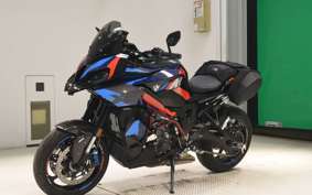 BMW M1000XR M Package 2025