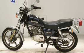 SUZUKI GN125 H 2021