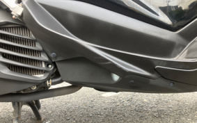 YAMAHA N-MAX155 ABS SG50J