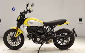 DUCATI SCRAMBLER ICON 2026