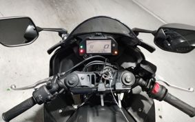 YAMAHA YZF-R25 RG43J