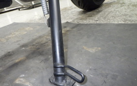 TRIUMPH TRIDENT 660 2025