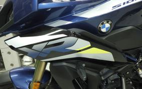 BMW S1000XR 2024