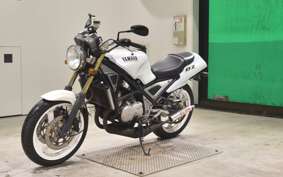 YAMAHA R1-Z 2020 3XC