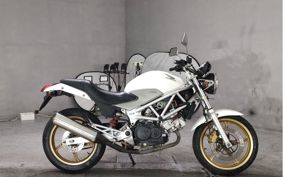 HONDA VTR 250 MC33