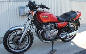 YAMAHA XJ550 4V8