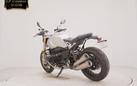 BMW R NINE T 2023
