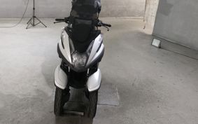 YAMAHA TRICITY 125 SE82J