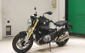 BMW R NINE T 2015