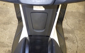 YAMAHA MAJESTY 125