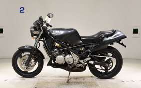 YAMAHA R1-Z 2013 3XC