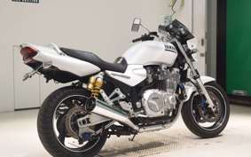 YAMAHA XJR1300 2000 RP03J
