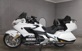 HONDA GL1800 TOUR DCT SC79