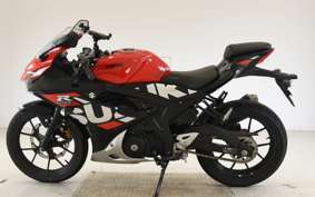 SUZUKI GSX-R125 2011 DL32D