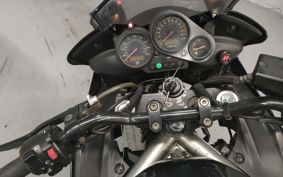 YAMAHA FZS1000 FAZER RN06