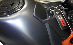 KTM 890 DUKE R 2021