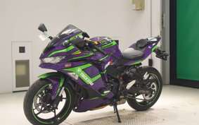 KAWASAKI ZX-25R ZX250E