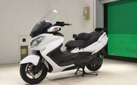 SUZUKI SKYWAVE 650 LX 2001 CP52A