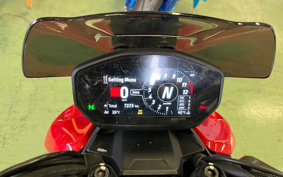 DUCATI STREET FIGHTER V2 2023 3F00