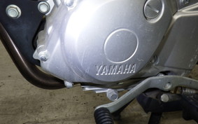YAMAHA YB125SP