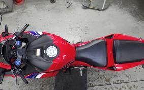 HONDA CBR600RR 2022 PC40