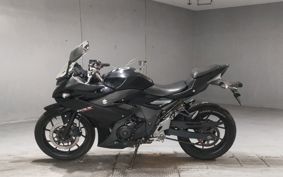 SUZUKI GSX250 R DN11A