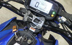 SUZUKI GSX-S125 1999 DL32B
