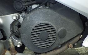 SUZUKI GSR125