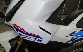 HONDA X-ADV 750 2026 RH21