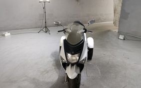 YAMAHA MAJESTY 125 Trike SE27