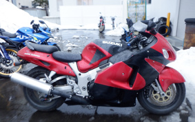 SUZUKI GSX-1300R HAYABUSA 1999 GW71A
