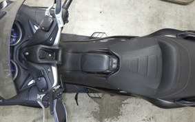 YAMAHA T-MAX 530 DX 2017 SJ15J