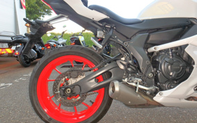 YAMAHA YZF-R7 2024 RM39J