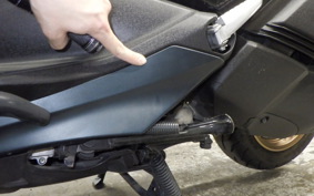 YAMAHA X-MAX 250 SG70J