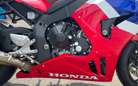 HONDA CBR1000RR-R FB SP 2024 SC82