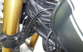 TRIUMPH SCRAMBLER 400X 2025