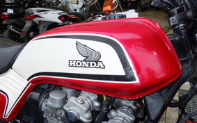 HONDA CB750F C INTEGRA 1983 RC04