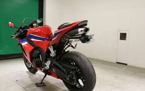 HONDA CBR600RR 2021 PC40