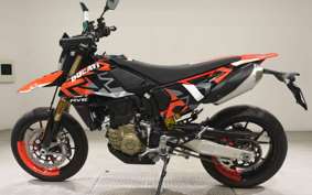 DUCATI HYPERMOTARD698 2024