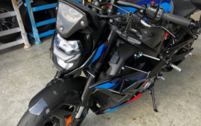 BMW M1000R 2023 0E81