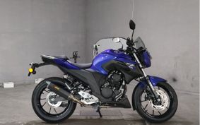 YAMAHA FZ25 RG69