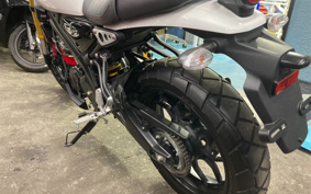YAMAHA XSR155 RG63