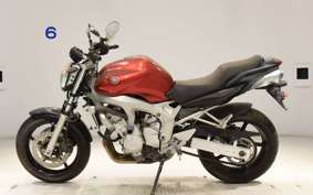 YAMAHA FAZER FZ6 N 2004